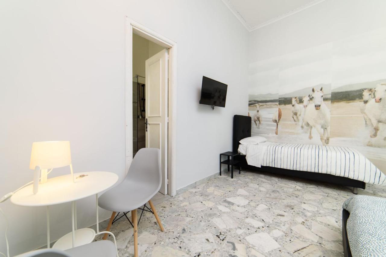 Sofia Rooms ナポリ エクステリア 写真